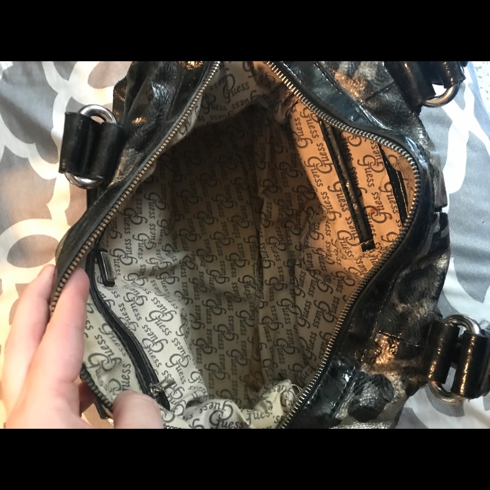 Purse - Picture 2 of 2